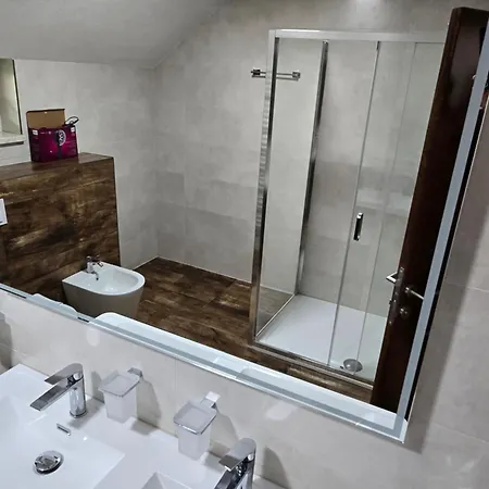 Zlatna Kruna Apartamento *