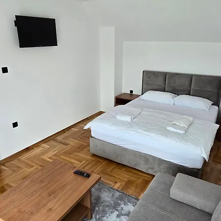 Apartman Zlatna Kruna *